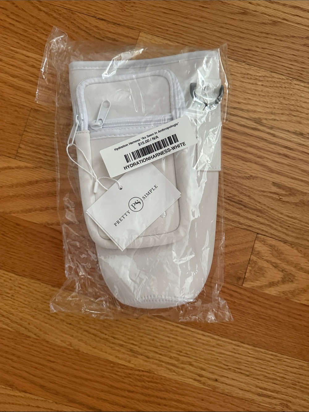 White Hydration Harness Phone Pouch